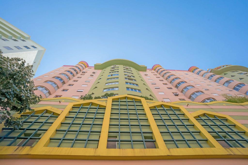1-minute Walk To The Metro And 2 To The Supermarket Apartment Lissabon